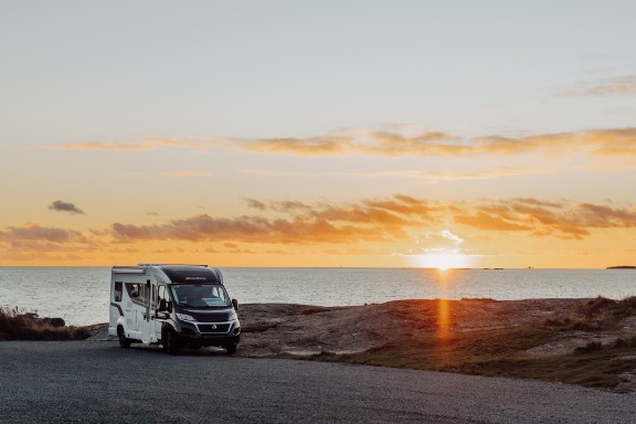 Husbil vid havet